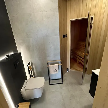 빌라 Dom Na Brzegu 리마노바