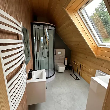 Dom Na Brzegu * 리마노바